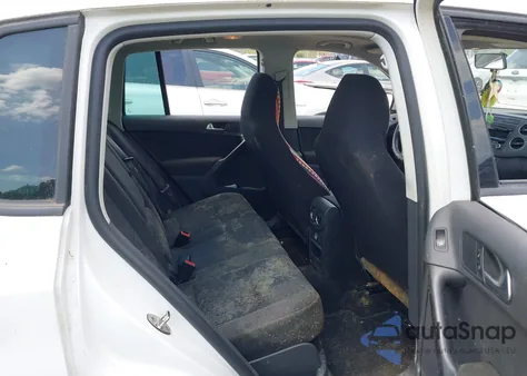 2013 Volkswagen Tiguan S из США, поврежденный, VIN WVGBV7AX2DW540222